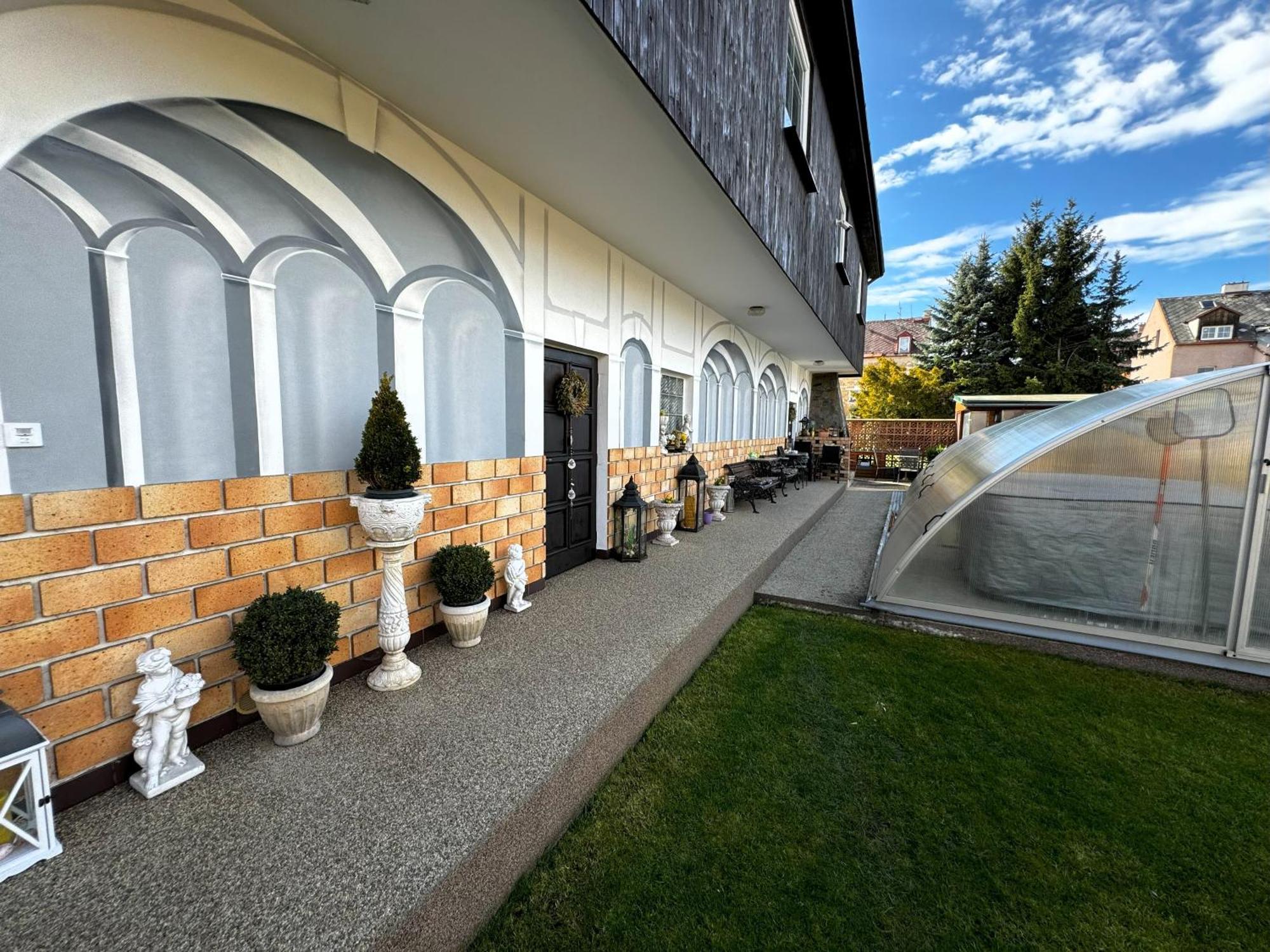 Apartmany Karlovy Vary Exterior photo
